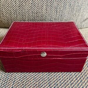 Crocodile Embossed Faux Leather Jewelry Box